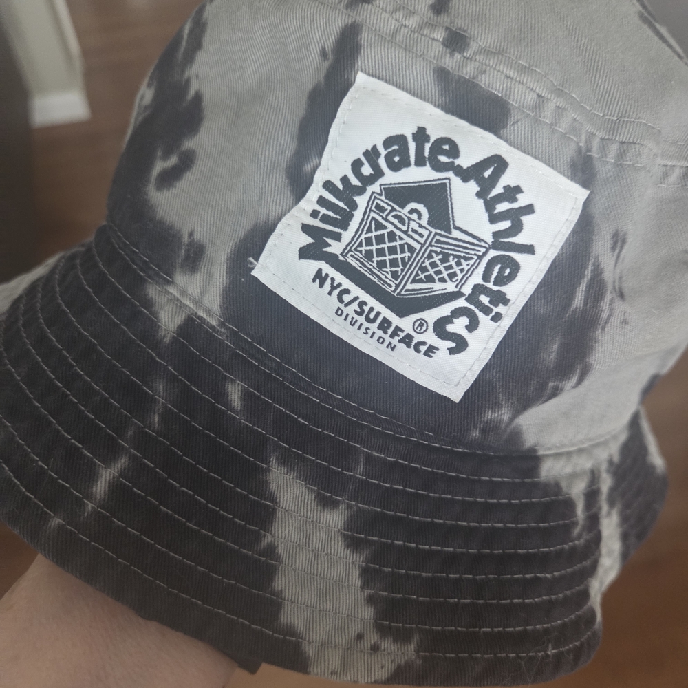 MIKLCRATE Tie-Dye VINTAGE Bucket Hat